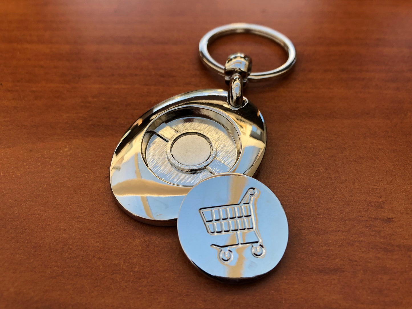 Elephant / Giraffe / Zebra / Leopard Safari Trolley Token Keyring Tag UK