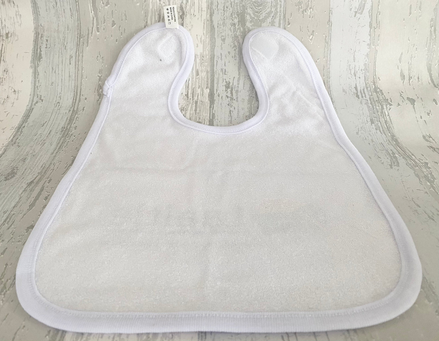 Baby Elephant bib. New baby gift. Pregnancy Announcement.