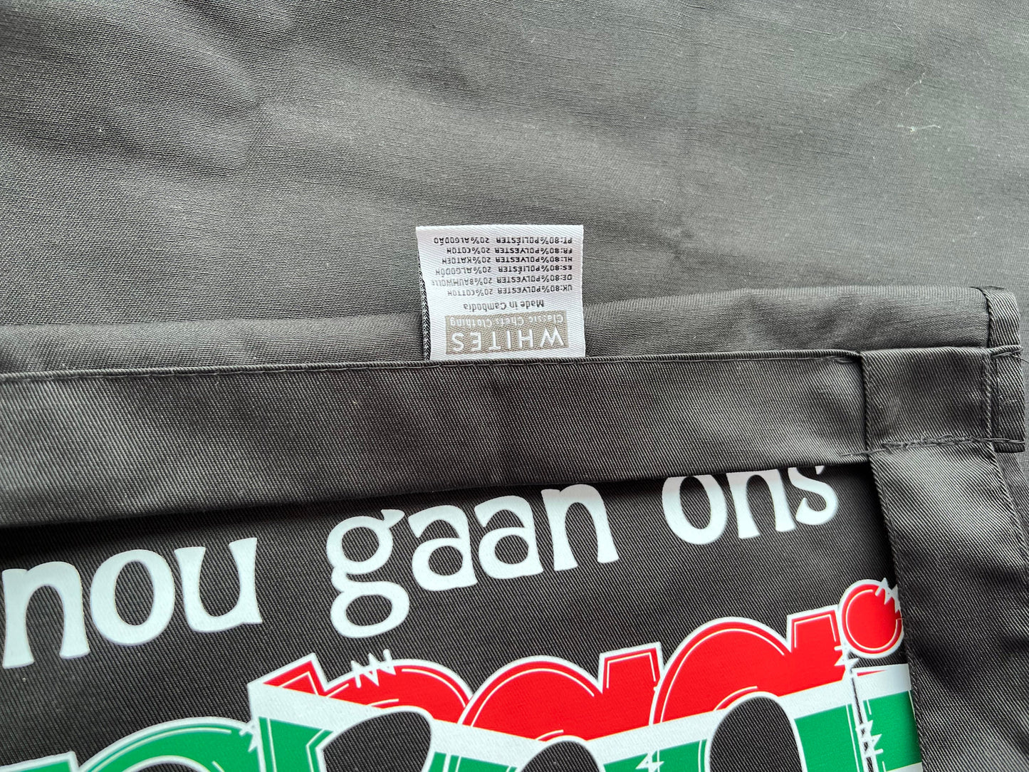"Nou Gaan Ons Braai" South African BBQ Apron Flag Design Grill Fun Afrikaans Braaimaster Gift