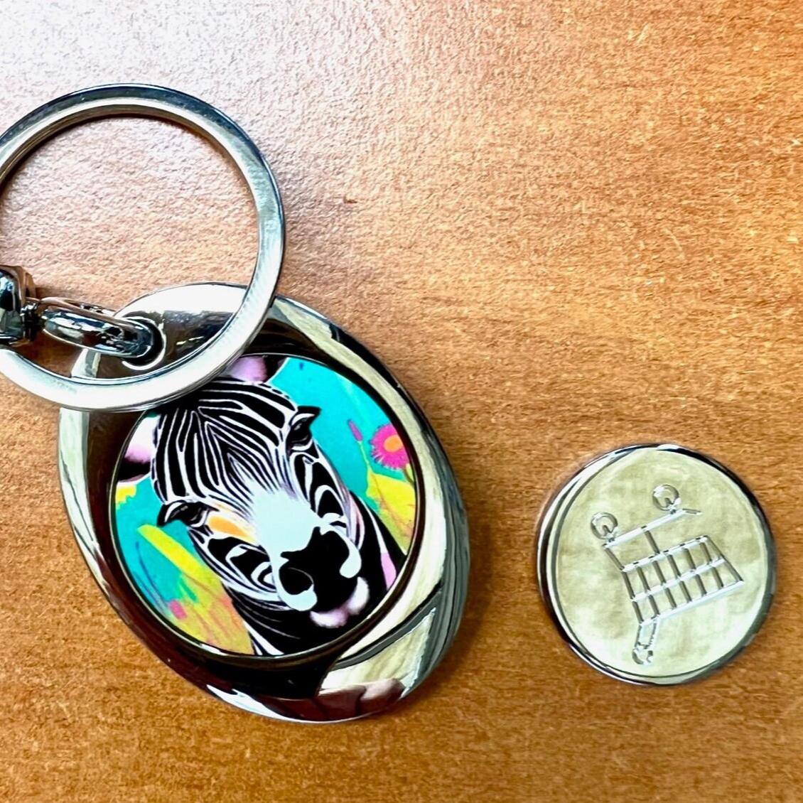 Safari African savannah jungle animal keyring wildlife gift bright elephant lion zebra giraffe conservation Trolley Token Pound euro