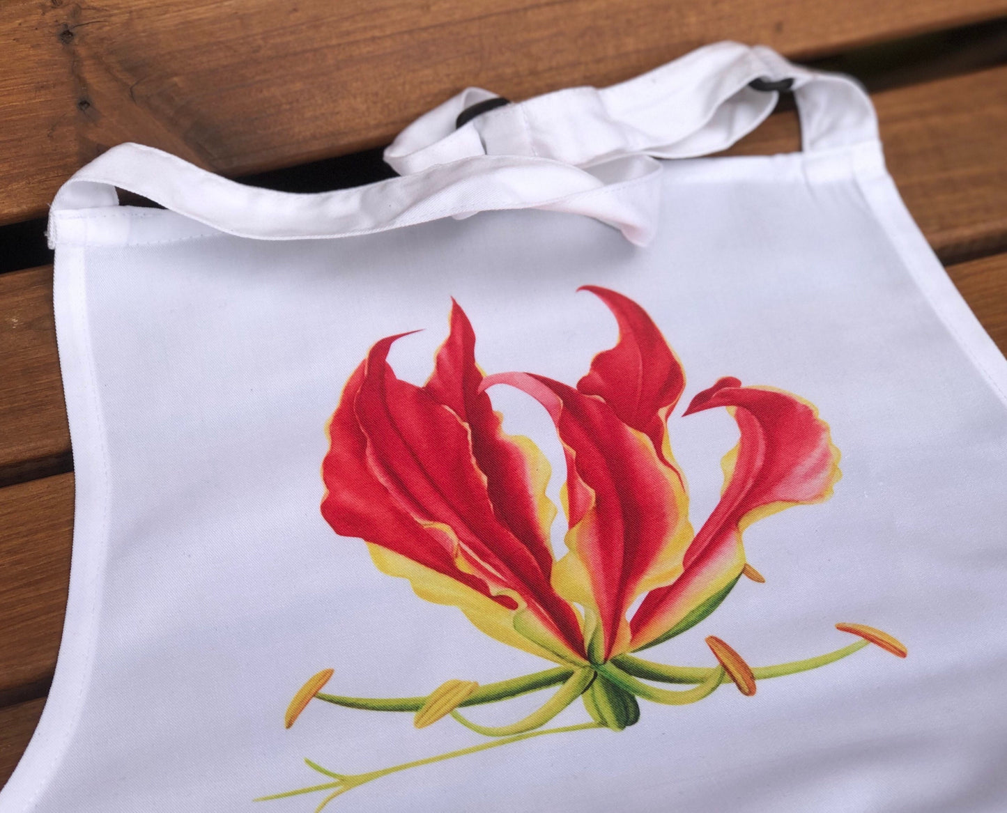 Flame Lilly high quality apron Zimbabwe