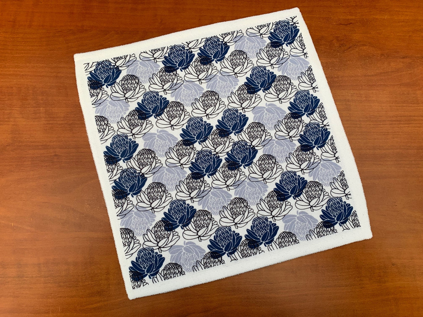 Blue Protea flannel and 100% cotton hand towel, with special sea-kelp soap gift set