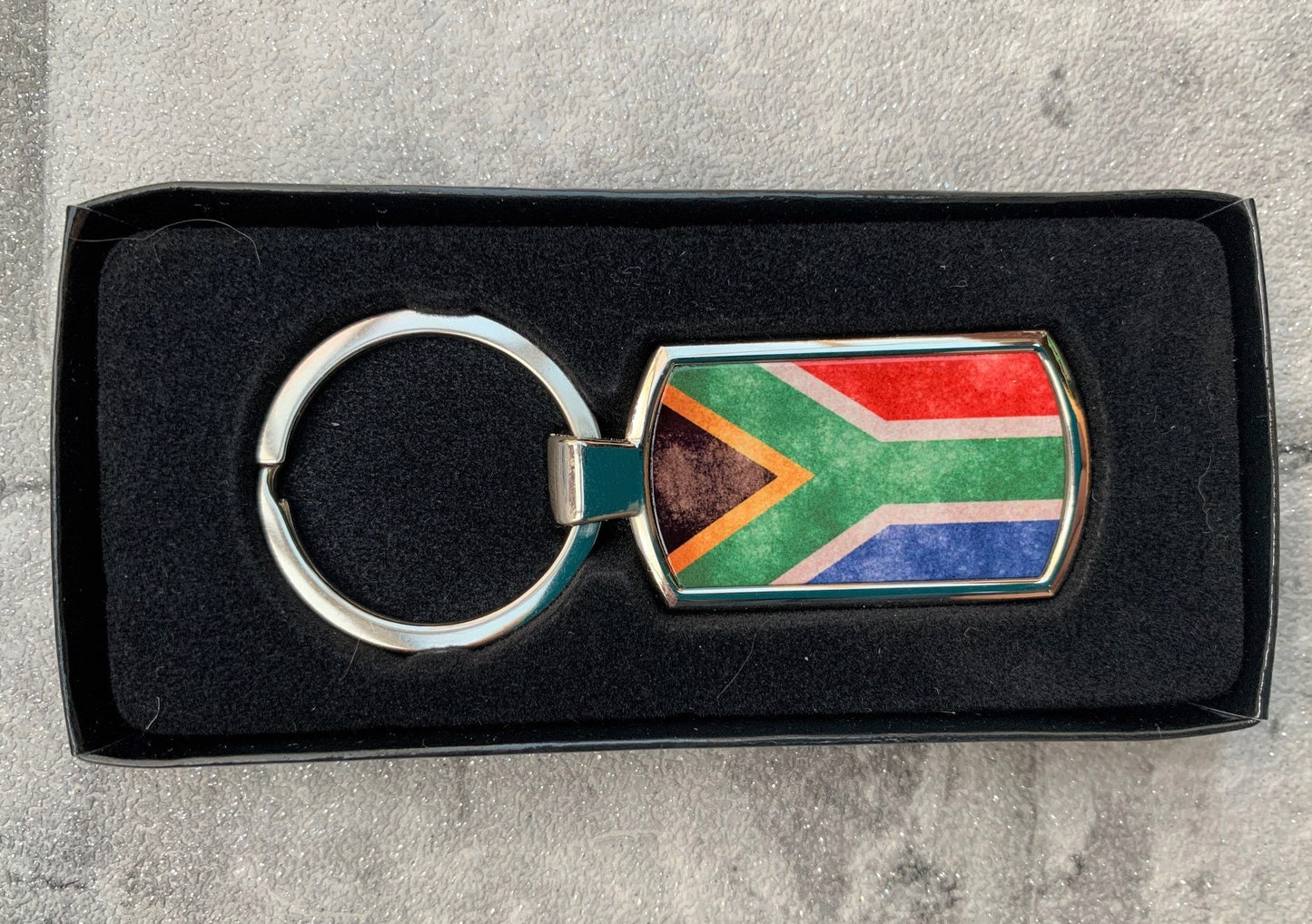 South African Flag key ring. South Africa flag Keychain. South Africa flag tag. Personalised key ring.