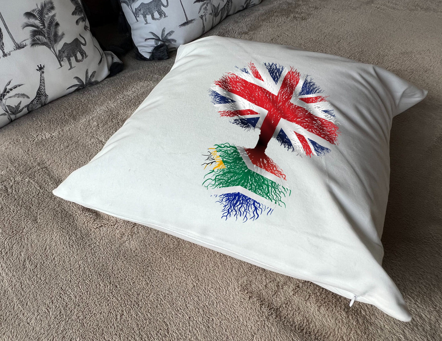 South African roots / United Kingdom Tree - Plush white deluxe 'soft feel' scatter cushion. ( 40x40cm ) Flag Art.