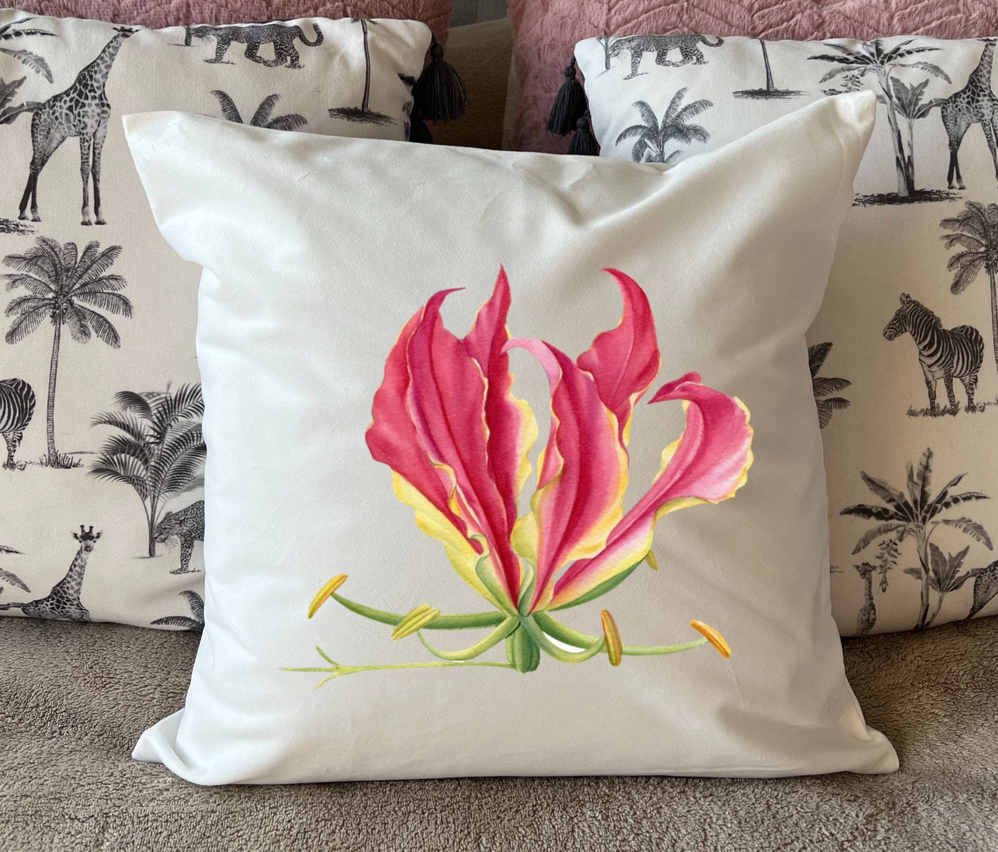 Zimbabwe Flame Lilly Gloriosa Superba plush white deluxe 'soft feel' scatter cushion. ( 40x40cm )