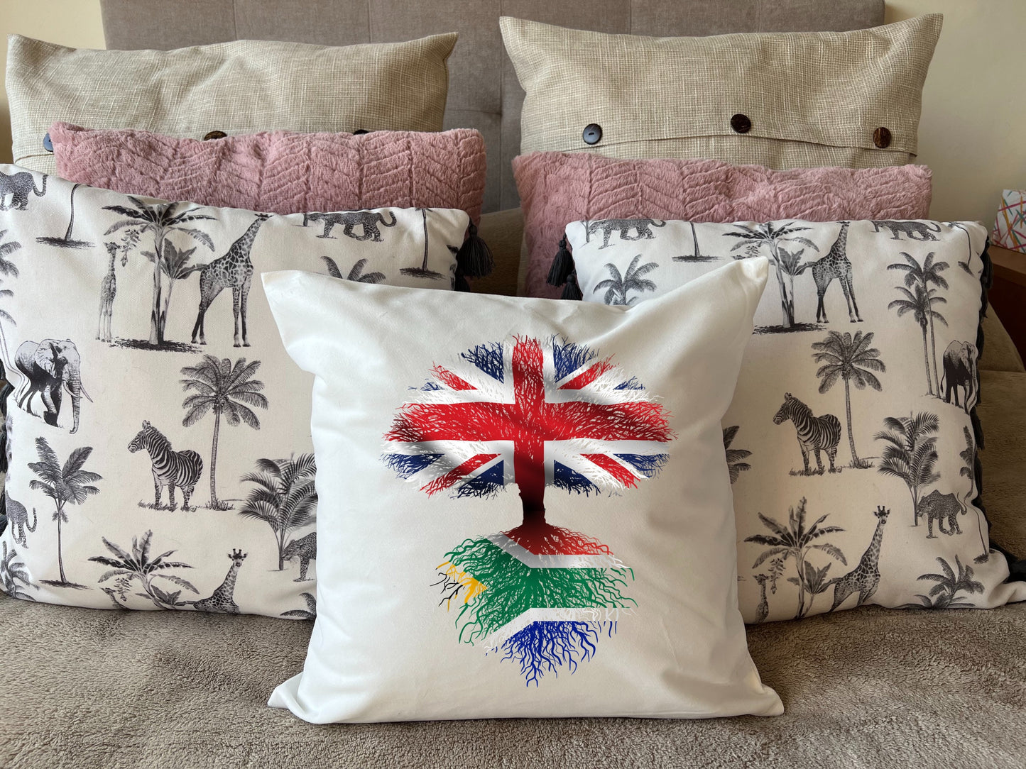 South African roots / United Kingdom Tree - Plush white deluxe 'soft feel' scatter cushion. ( 40x40cm ) Flag Art.