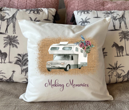 Making Memories Motorhome Campervan Caravan USA / United Kingdom Tree - Plush white deluxe 'soft feel' scatter cushion. ( 40x40cm )