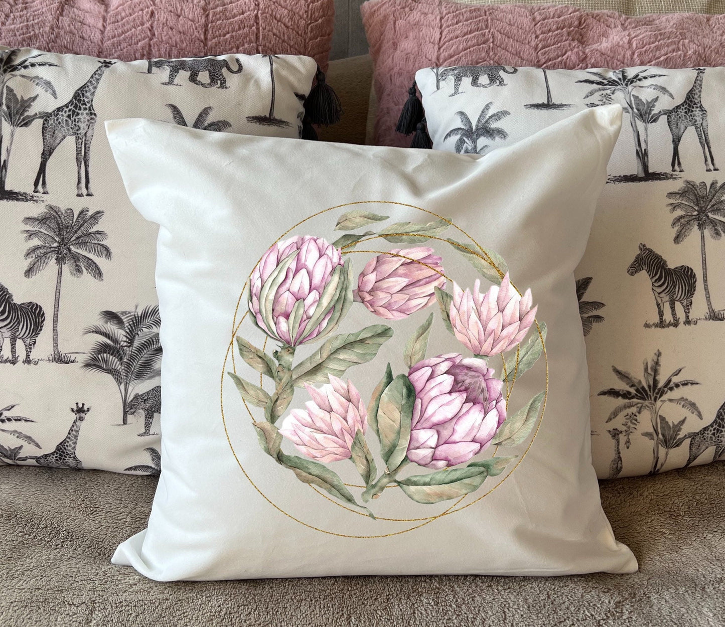 Elegant Protea Gold Circle plush white deluxe 'soft feel' scatter cushion. ( 40x40cm )