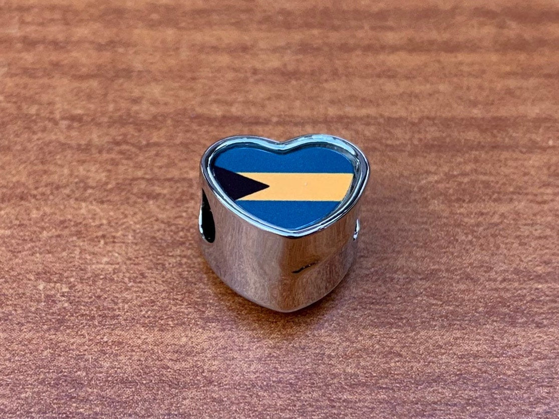 The Bahamas flag heart shaped personalised flag charm bead Add on charm Large hole bead Valentine’s gift for mom mum