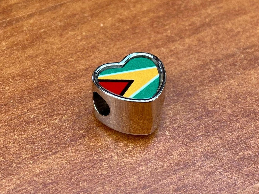 Guyana heart shaped bracelet charm bead. Add on bead. Bracelet charm. Flag bead.  Personalised charm. Guyana flag charm.