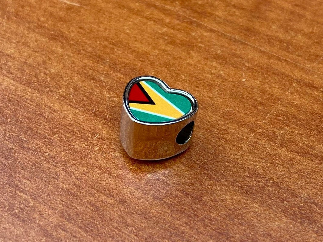 Guyana heart shaped bracelet charm bead. Add on bead. Bracelet charm. Flag bead.  Personalised charm. Guyana flag charm.