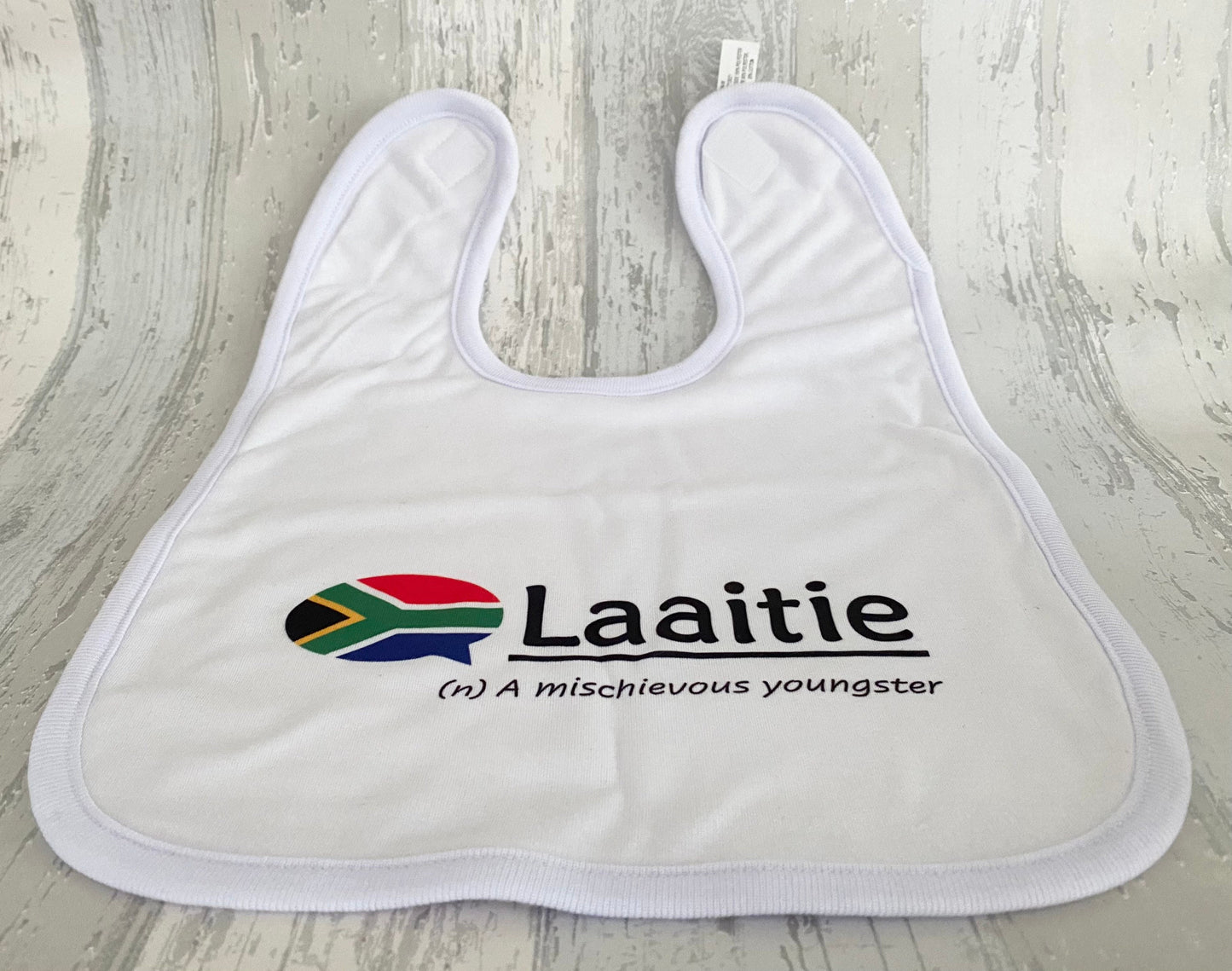 Baby Bib. South African Laaitie Baby bib. Nationality flag new baby gift Pregnancy announcement.