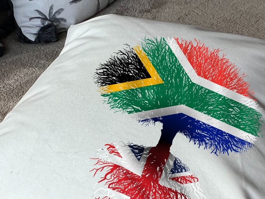 United Kingdom roots / South African Tree - Plush white deluxe 'soft feel' scatter cushion. ( 40x40cm ) Flag Art.