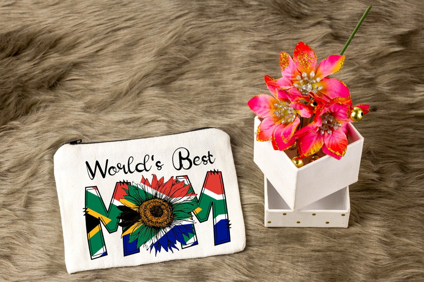 Cosmetic bag purse South African Flag World's best Mum Mom design cosmetic zip case /pencil case/purse. Mother’sDay gift. Birthday gift.