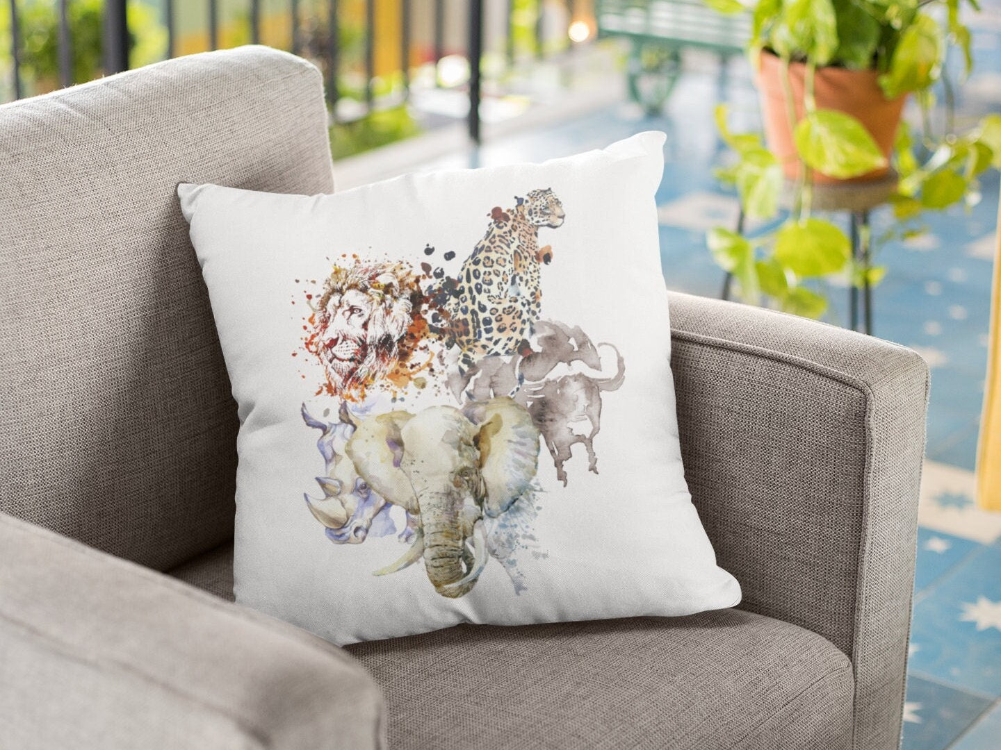 African Big 5 animals plush white deluxe scatter cushion. Soft feel plush cushion.