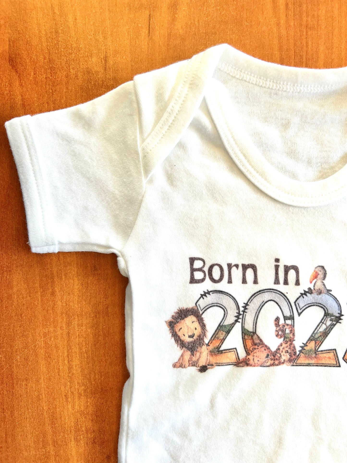 Baby Gift Vest Born in 2024 safari animals New baby Baby shower Pregnancy Announcement Gender neutral Safari Jungle Animals Nursey decor