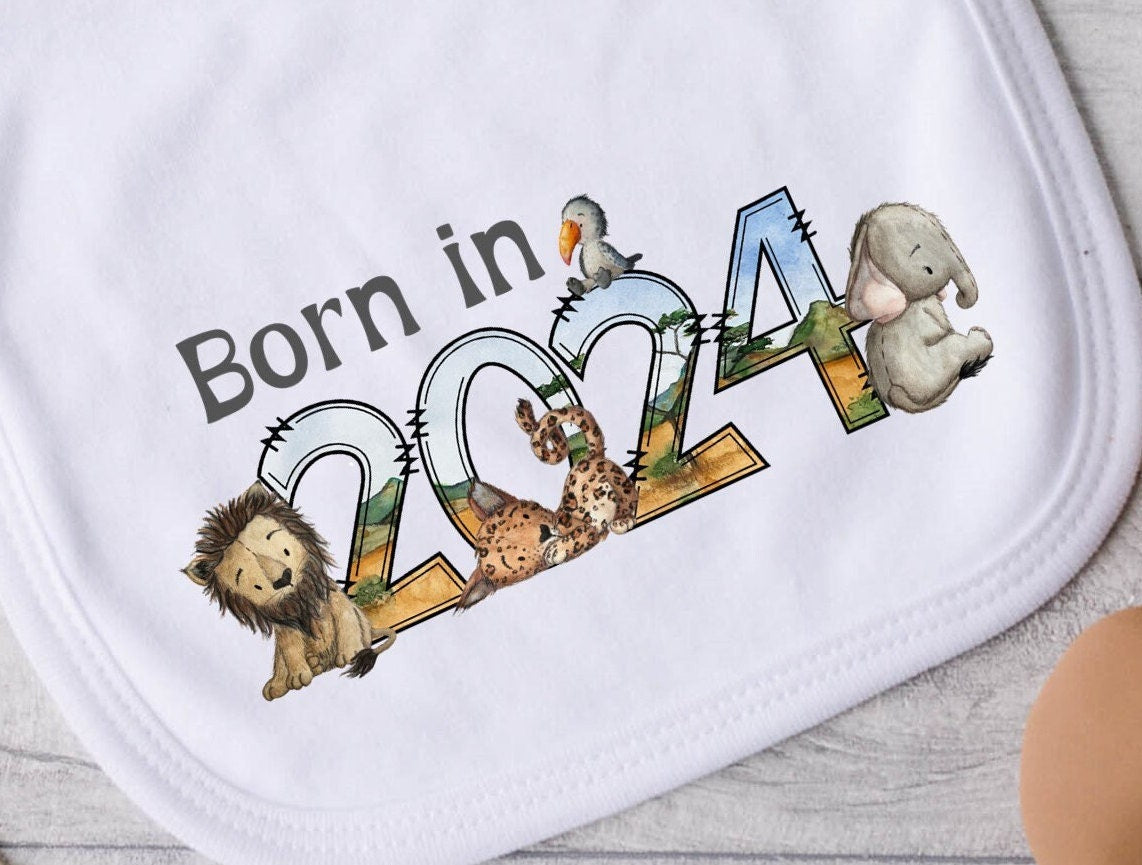 Baby Bib Born in 2024 safari animal design New baby gift Pregnancy Announcement Gender neutralShower Savanah Jungle animals Nursery Decor