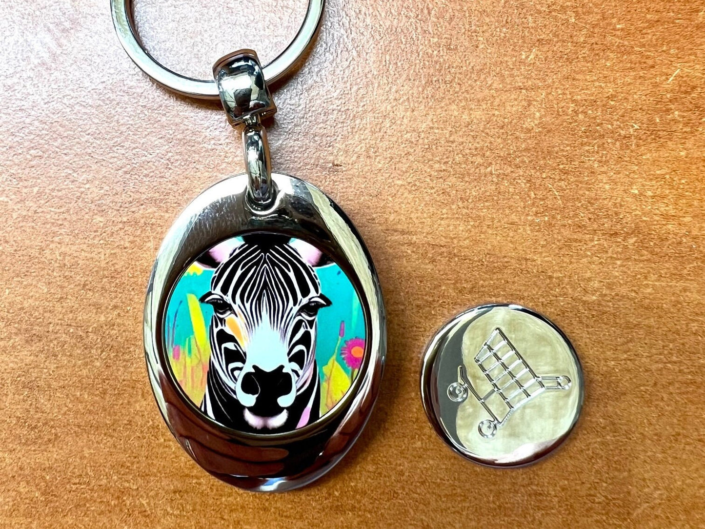 Safari African savannah jungle animal keyring wildlife gift bright elephant lion zebra giraffe conservation Trolley Token Pound euro