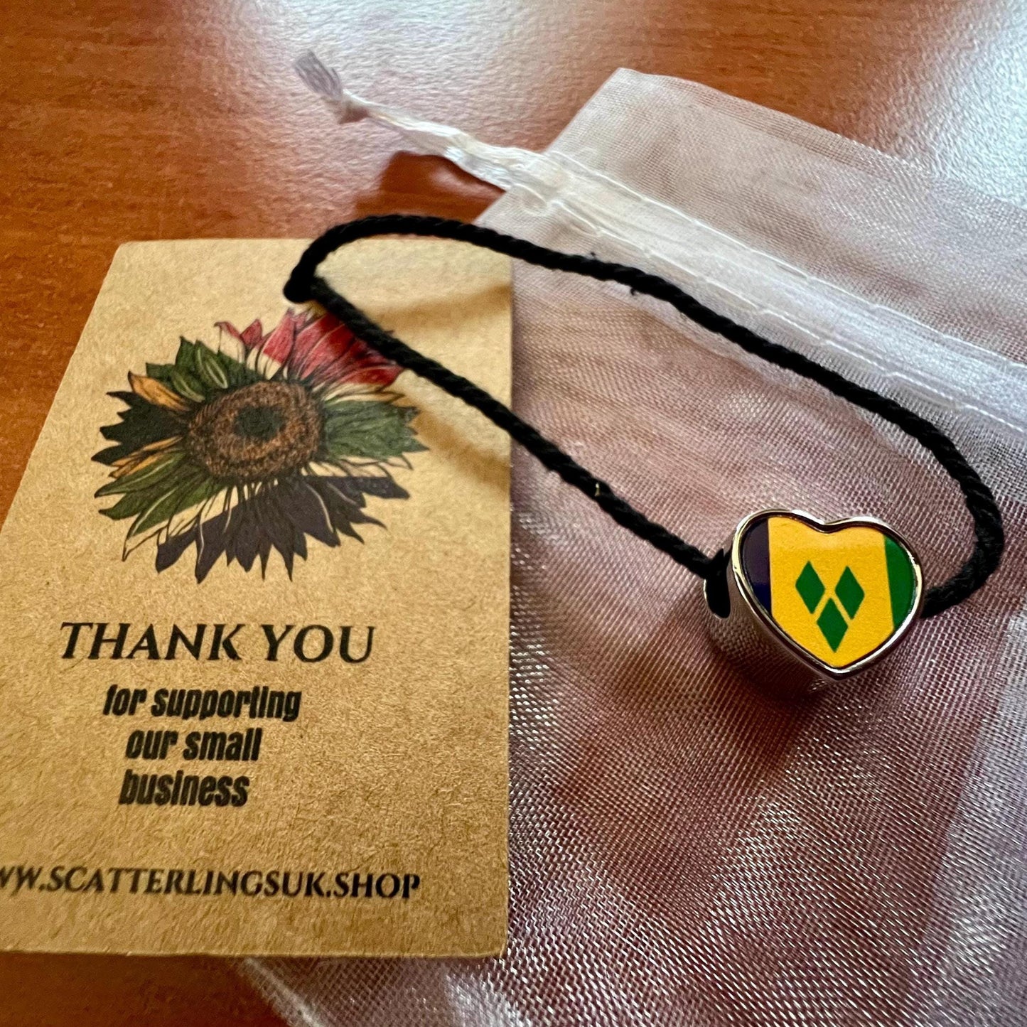 Saint Vincent and the Grenadines Flag heart shaped bracelet stainless steel charm bead Charm Add on charm Large hole bead Valentine’s gift